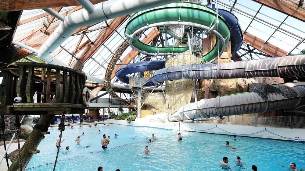 Toboggans du parc aquatique Aqualud