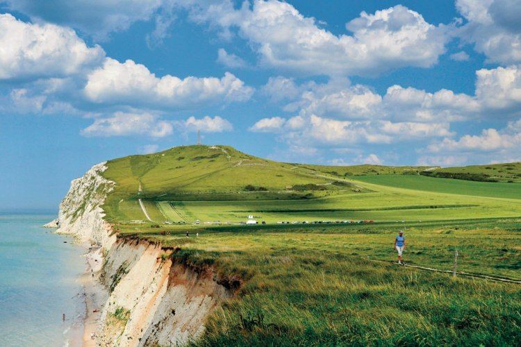 Falaises du cap Blanc-Nez face à la mer